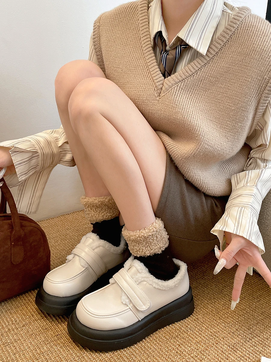 Женская обувь осенние оксфорды Modis женская белые кроссовки лоферы меховые сабо