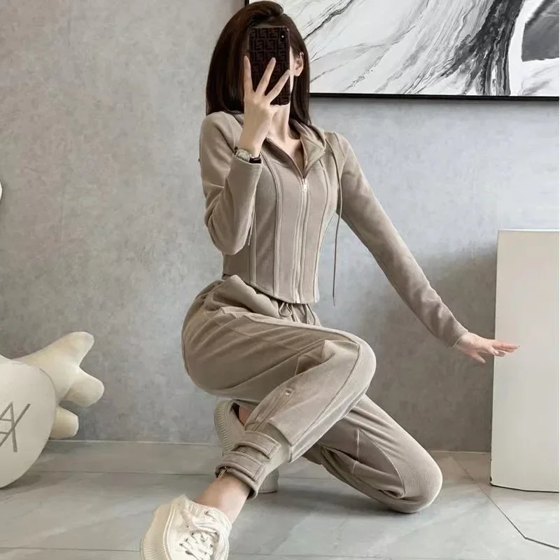 Модный повседневный женский комплект спортивной одежды 2024 осень-зима Новое
