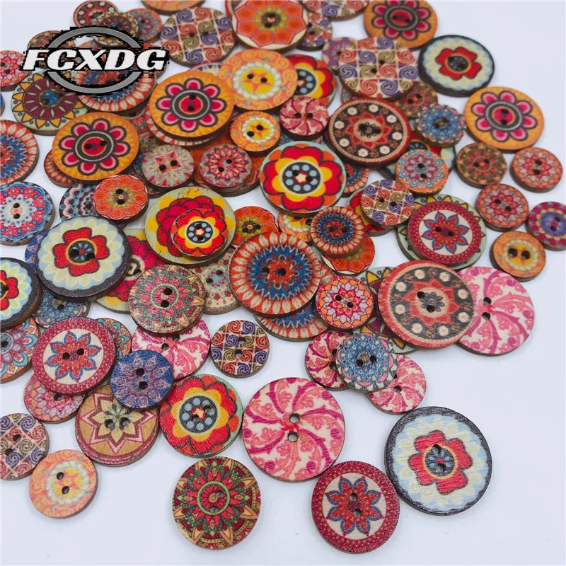 

100Pcs Handmade DIY Accessories Round Painted Wooden Buttons for Crafts Vintage Scrapbooking Buttons Wooden Decorative Buttons