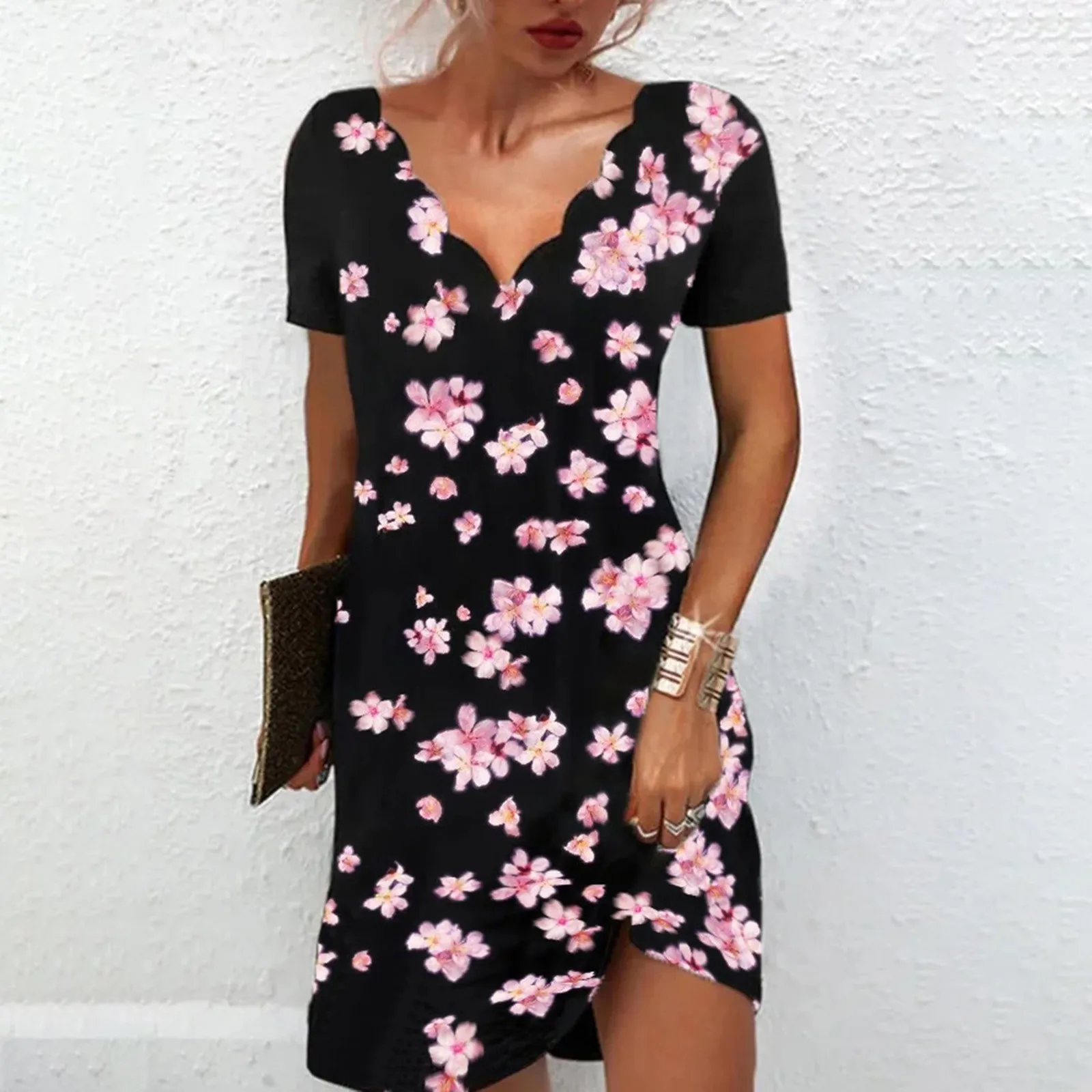 

A Line Sundresses for Women Women Dress Casual Wavy V Neck Flowers Print Swing Dress Loose Short Highlighter Cocktail Dress