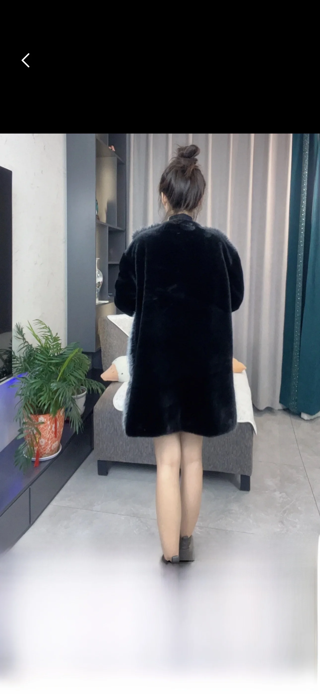 Модель 2024 зимняя верхняя одежда средней длины из норки и кашемира с леопардовым