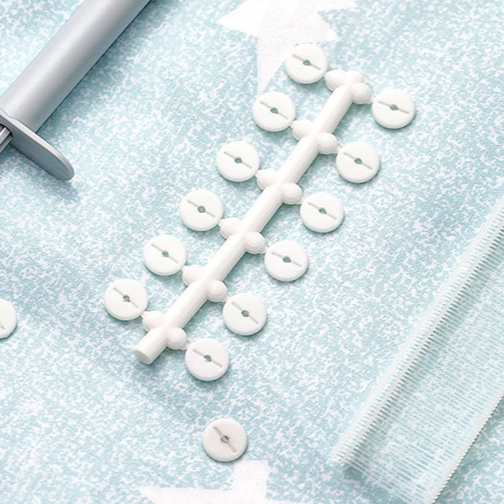 

Bed Quilt Holder Corner Buckle Gripper Duvet Cover Sheet Snap Fix Clips Portable Quilt Holder for Bedroom Supplies