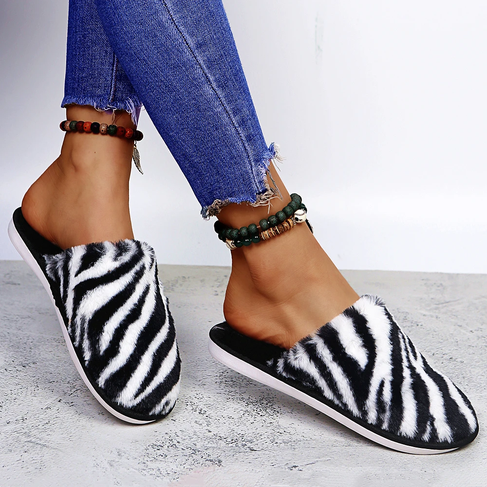 

2021 Winter New Black White Zebra Pattern House Women Fur Slippers Non-Slip Bedroom Flat Girls Plush Shoes Ladies Fluffy Slides