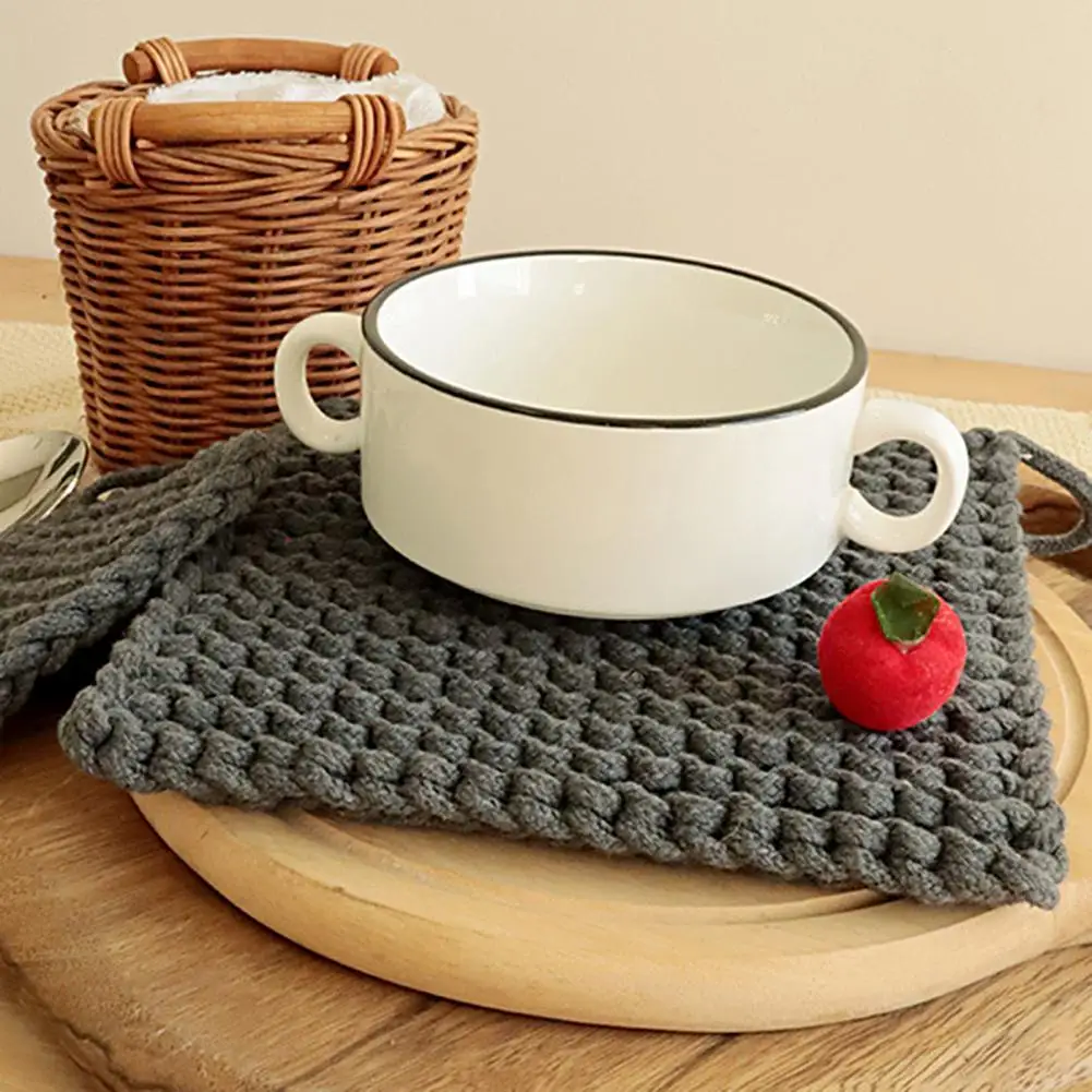 

Modern 3 Colors Multipurpose Heat Insulated Cup Bowl Mat Desktop Protective Pad Household Supplies Pot Holder Place Mat
