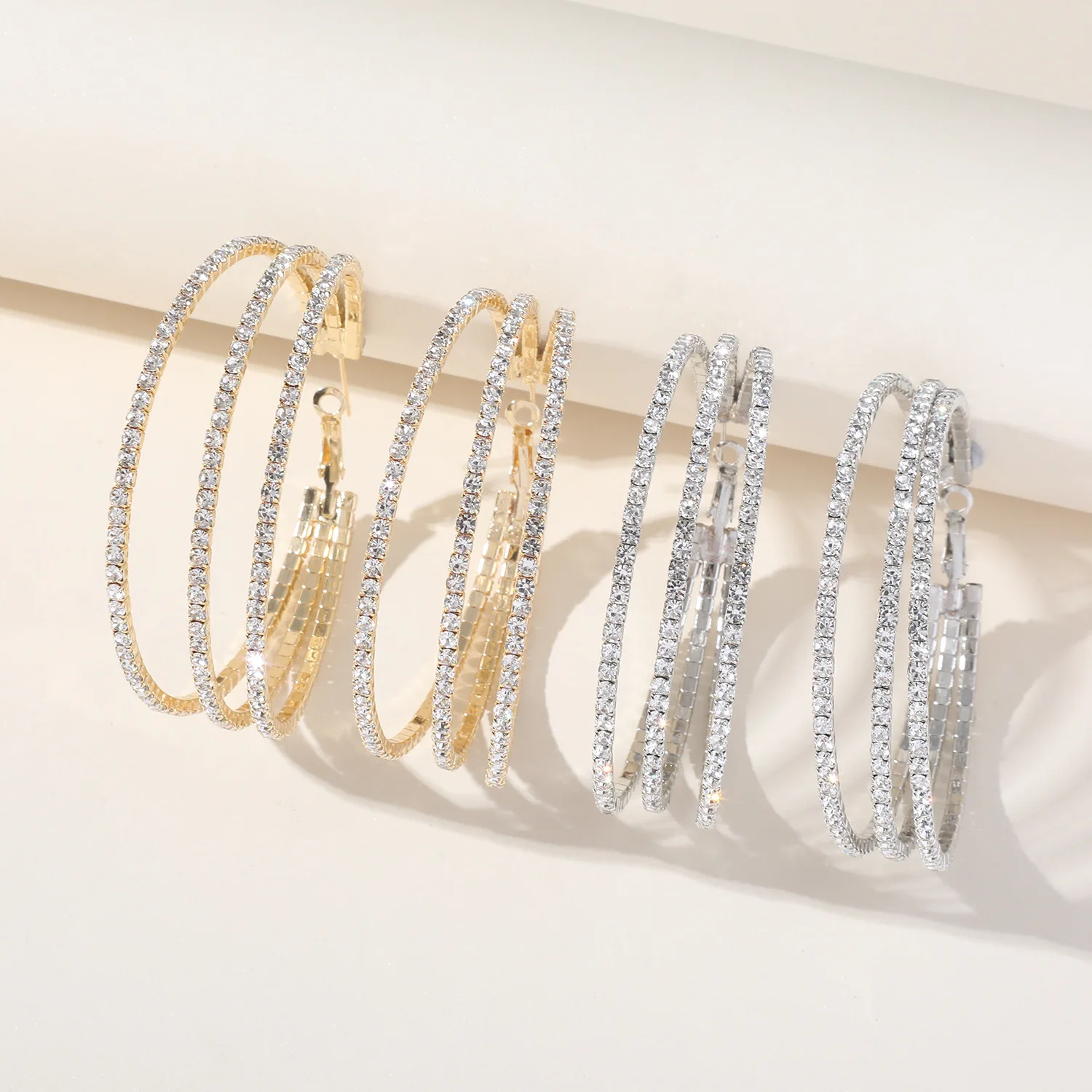 Zirconia Hoops Charms Earrings Women Hip Hop Shiny Silvery Ear Pendant Girls Bungee Jewelry Fashion Decoration Natasha New