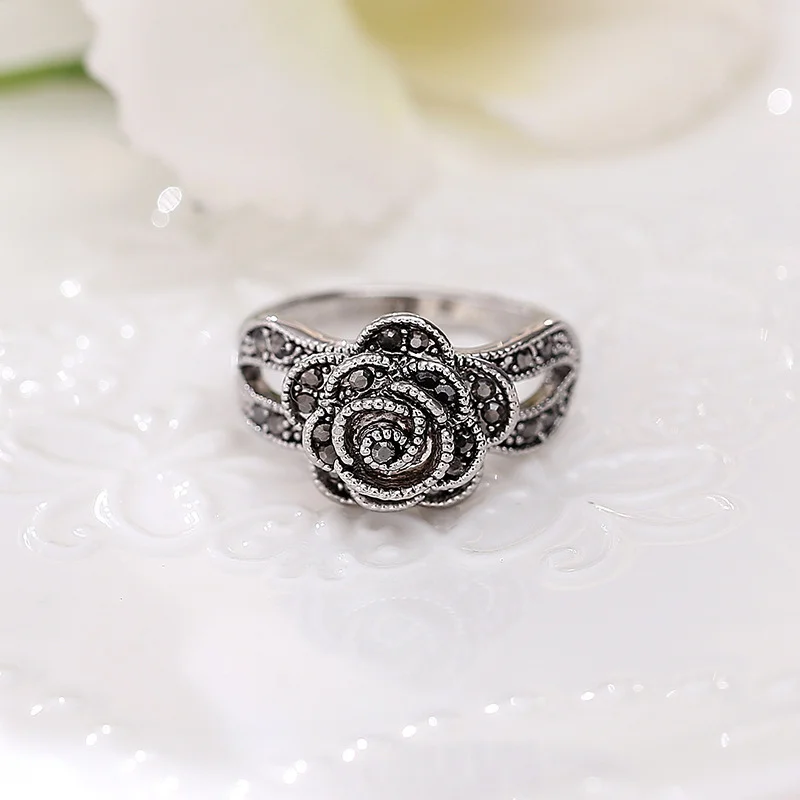

European and American fashion jewelry new fashion vintage rose ring