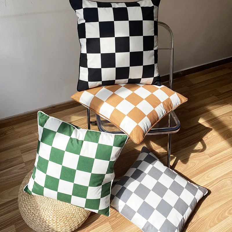 

Cushion Cover 45*45cm Checkerboard Black White Plaid Decorative Pillows Soft Velvet Pillow Case Sofa Cover Cojins Hot Sale