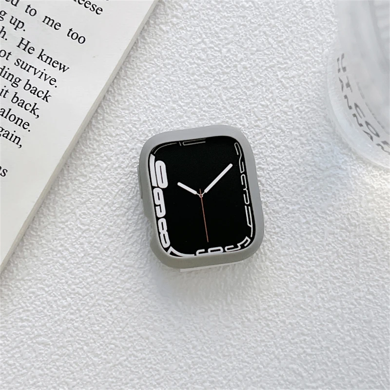 Мягкий силиконовый чехол для Apple Watch 7 41 мм 45