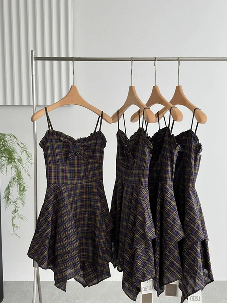 Винтажное модное пикантное платье в стиле пэчворк на бретелях-спагетти Лето 2024