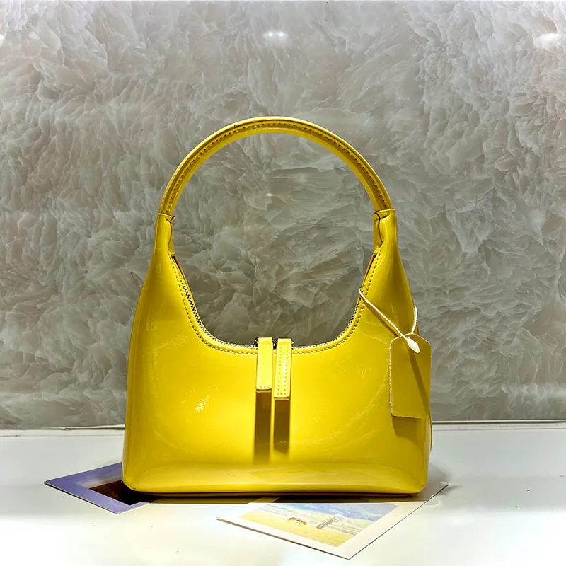 

2022 Spring Korean Bright Cowhide Leather Small Bag Niche Design Crescent Hobo Shoulder Armpit Leather Female Simple Zipper Box