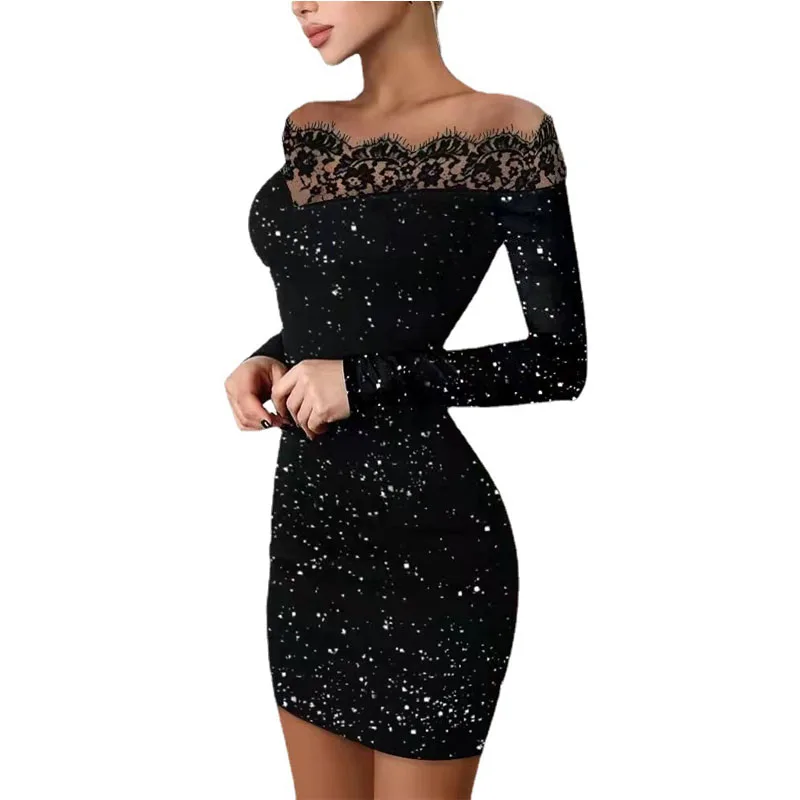 Соблазнительное облегающее черное платье с воротником одно слово и открытыми