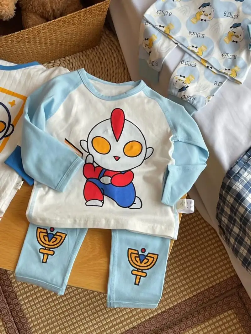 Комплект детской пижамы с длинными рукавами из лайкры и