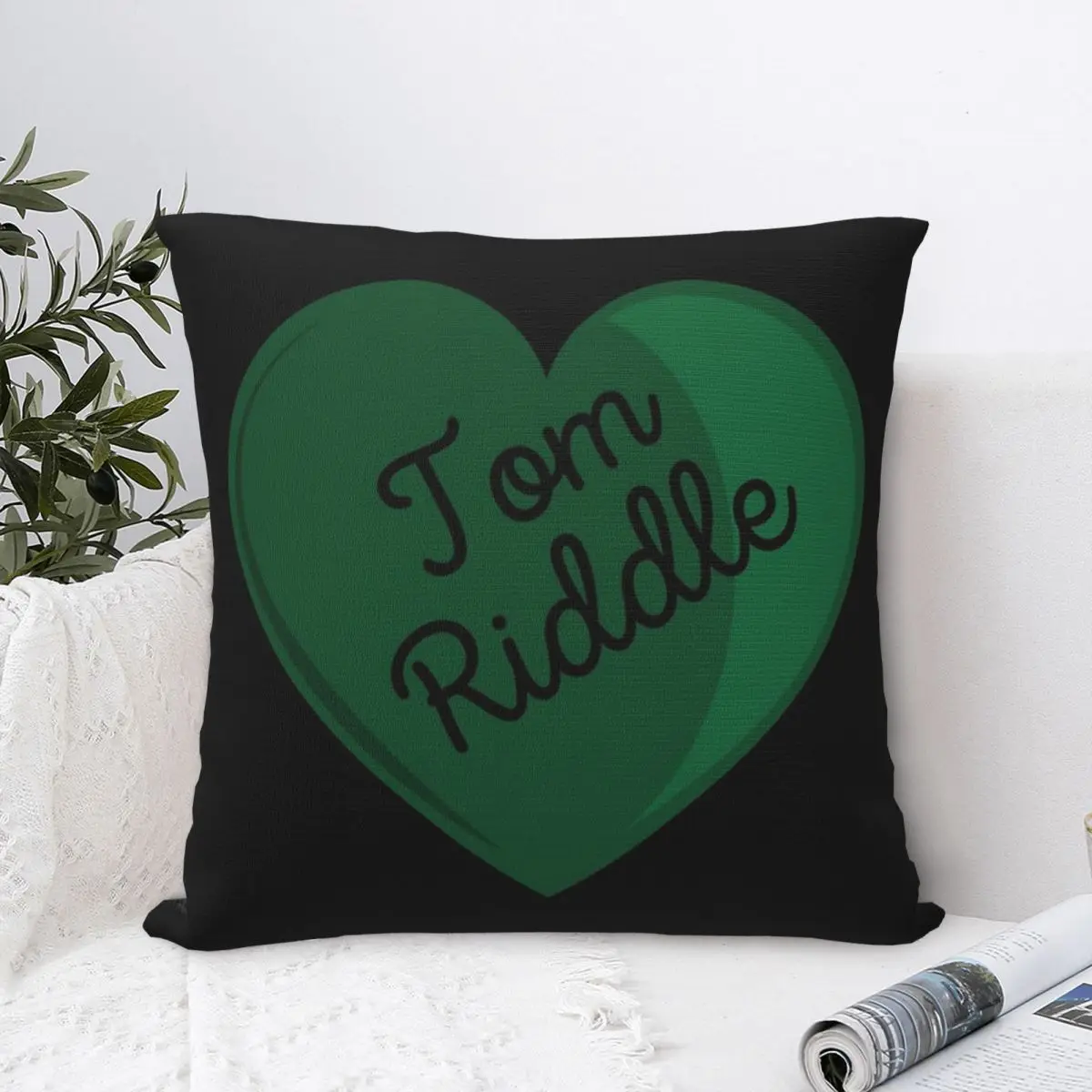 Наволочка Tom Riddle Candy Heart наволочка аксессуары для подушек домашнего декора