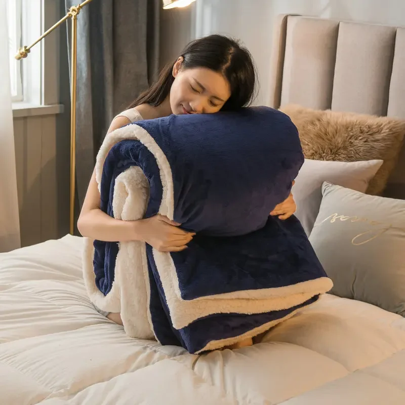 

Флисовые одеяла для взрослых