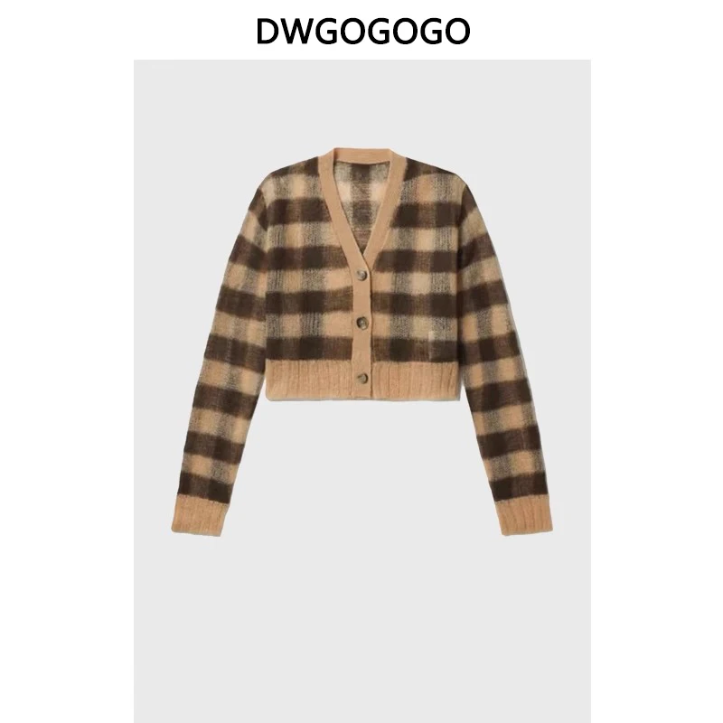 

French Small Fragrance Vintage Striped Knitted Cardigan Female Autumn And Winter 2023 New Senior Sense Short Soft Waxy Top