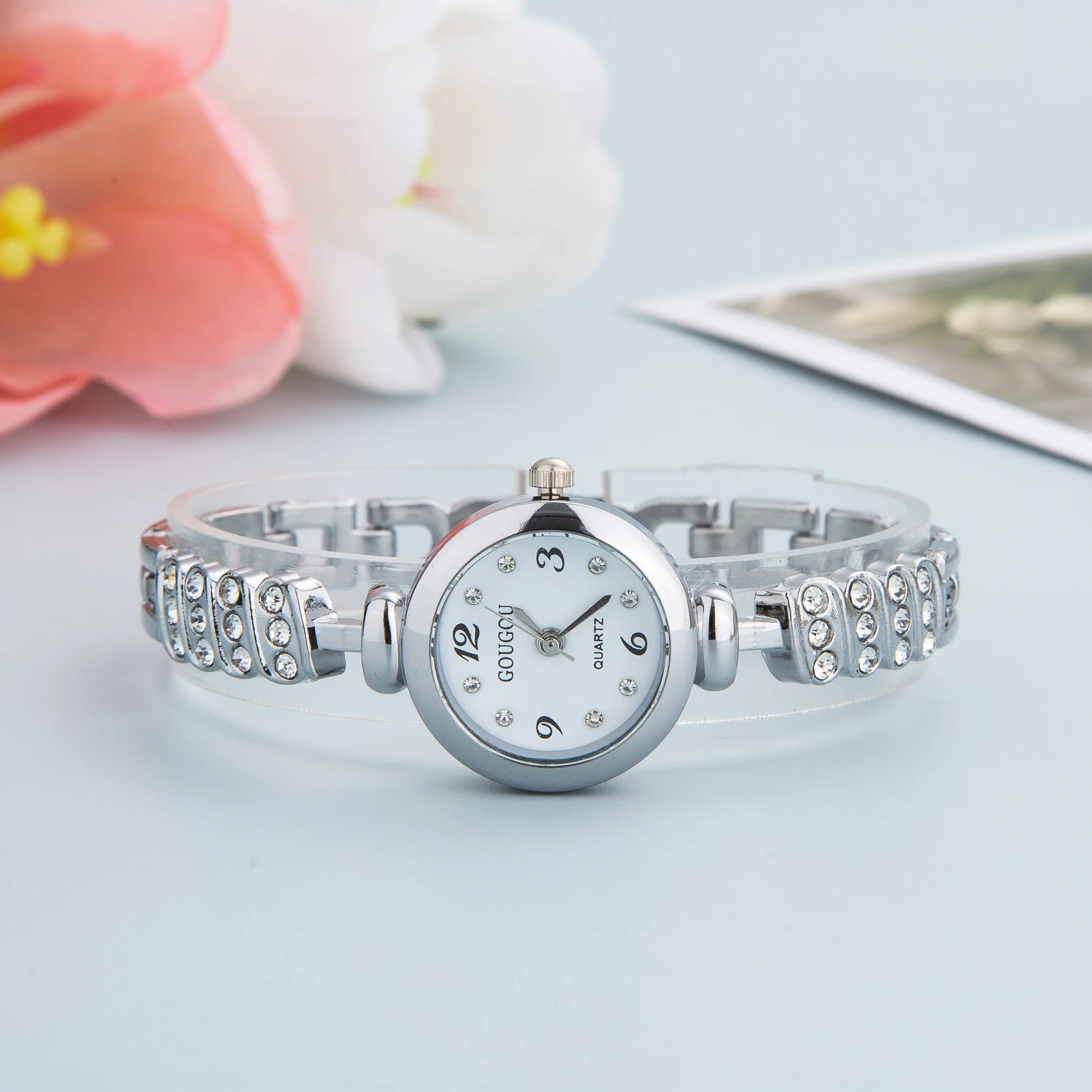 2023 Luxury Crystal Diamond Watch for Women Stainless Steel Bracelet Watches Wristwatch for Womens Fashion Quartz Wristwatches