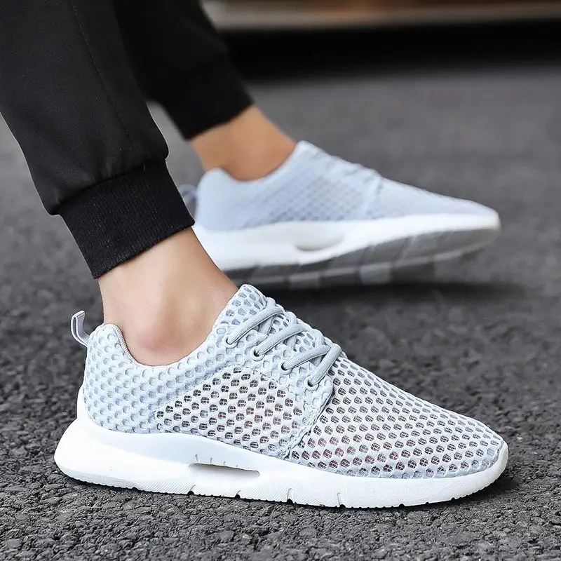 

Летние легкие мужские кроссовки большого размера, мужская спортивная обувь, мужские кроссовки для бега, мужская спортивная обувь 2020, серые ...