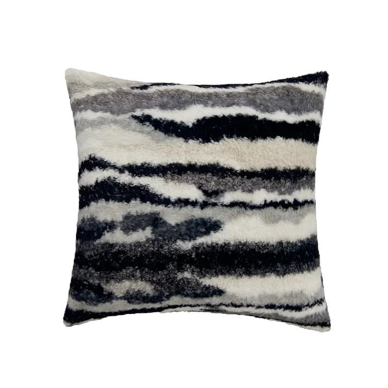 

Чехол для подушки CANIRICA, плюш, неправильная полоска