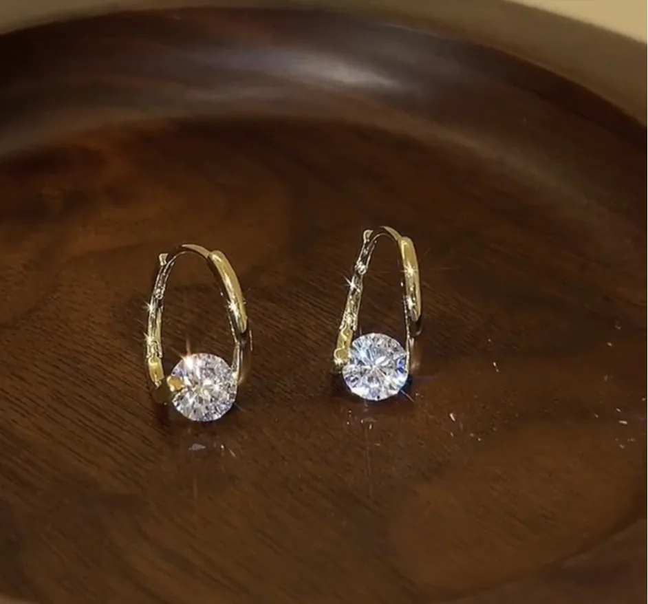 

2022 New Simple Single Zirconia Earrings For Women Girls Korean Style Delicate Chic Jewelry Earings Wholesale