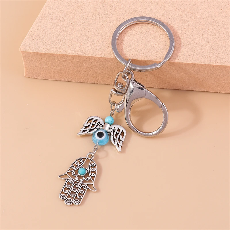 

Cute Keychains Alloy Hand Charms Keyrings for Women Men Car Key Handbag Pendants Key Chains DIY Jewelry Gifts