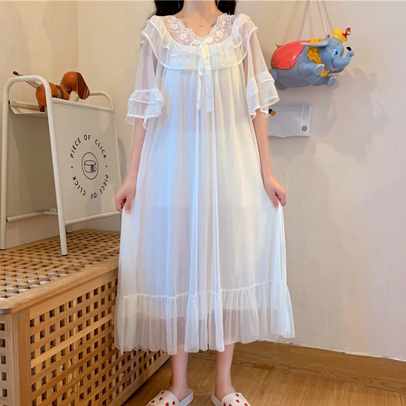 

Lace Nightgowns Women Nightwear Ladies Lolita Long Nightdress Sexy Sleepwear Vintage Elegant Negligee Lingerie Dressing Gown