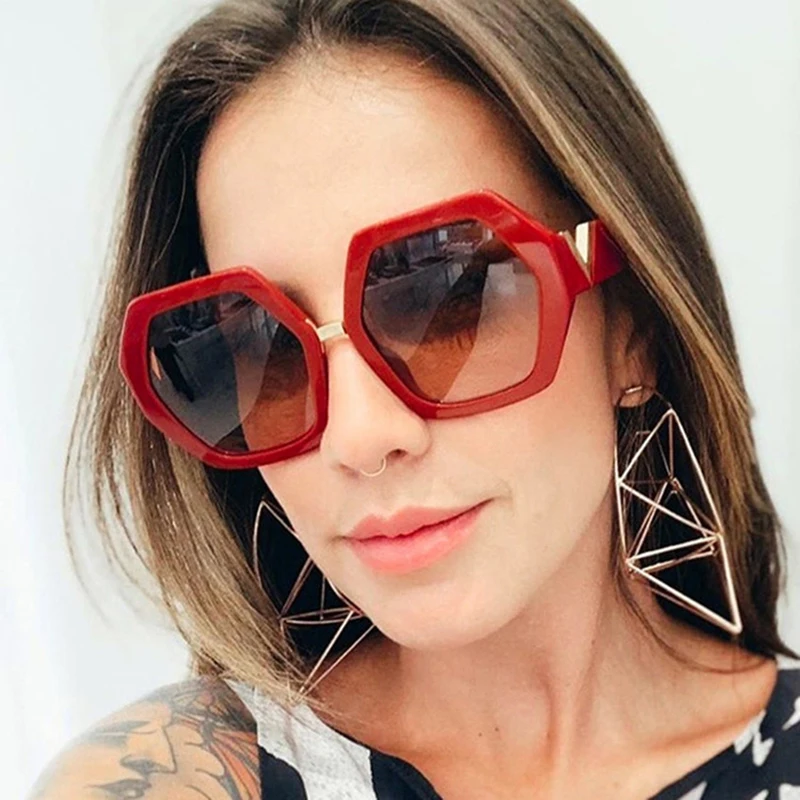 

Luxury Design Letter V Ladies Sun Glasses High Quality Oversized Polygon Fashion Tea Gradient Big Frame Sunglasses Eyewear Uv400