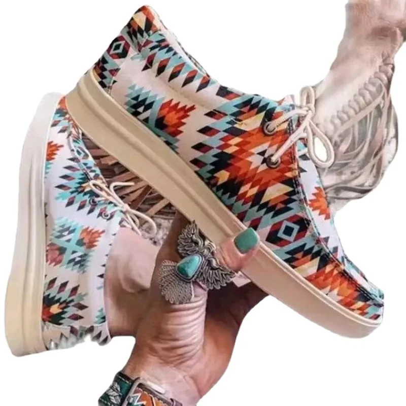 

New 2021 Spring And Autumn Shallow Mouth Flat Bottom Low Top Lace Up Single Shoes Women's Printed Casual Large
