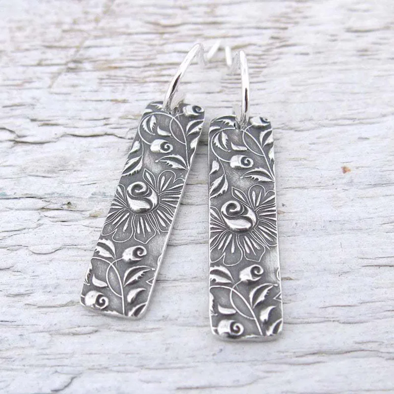 

Minimalist Geometric Carved Vines Leaf Earrings Flower Metal Silver Color Statement Hook Earrings for Women Jewelry Boho