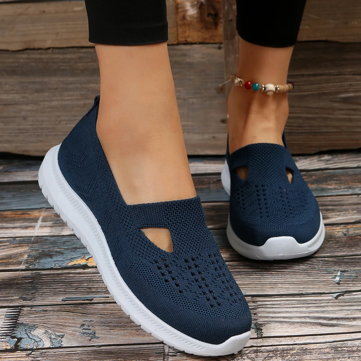 Soft Bottom Knitted Solid Color Flat Shoes for Women Summer Breathable Mesh Slip on Sandals Woman Non Slip Light Casual Loafers