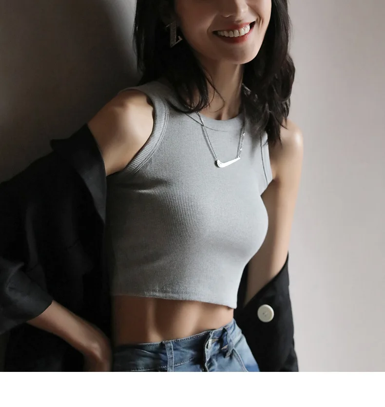 Топ женский спортивный бесшовный укороченный однотонный топ без рукавов