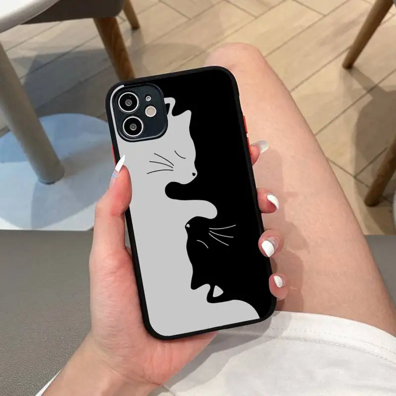 

Cartoon Cat Painting Phone Case for iPhone 14 11 12 13 Mini Pro Max 8 7 Plus X XR XS MAX Translucent Matte Cover