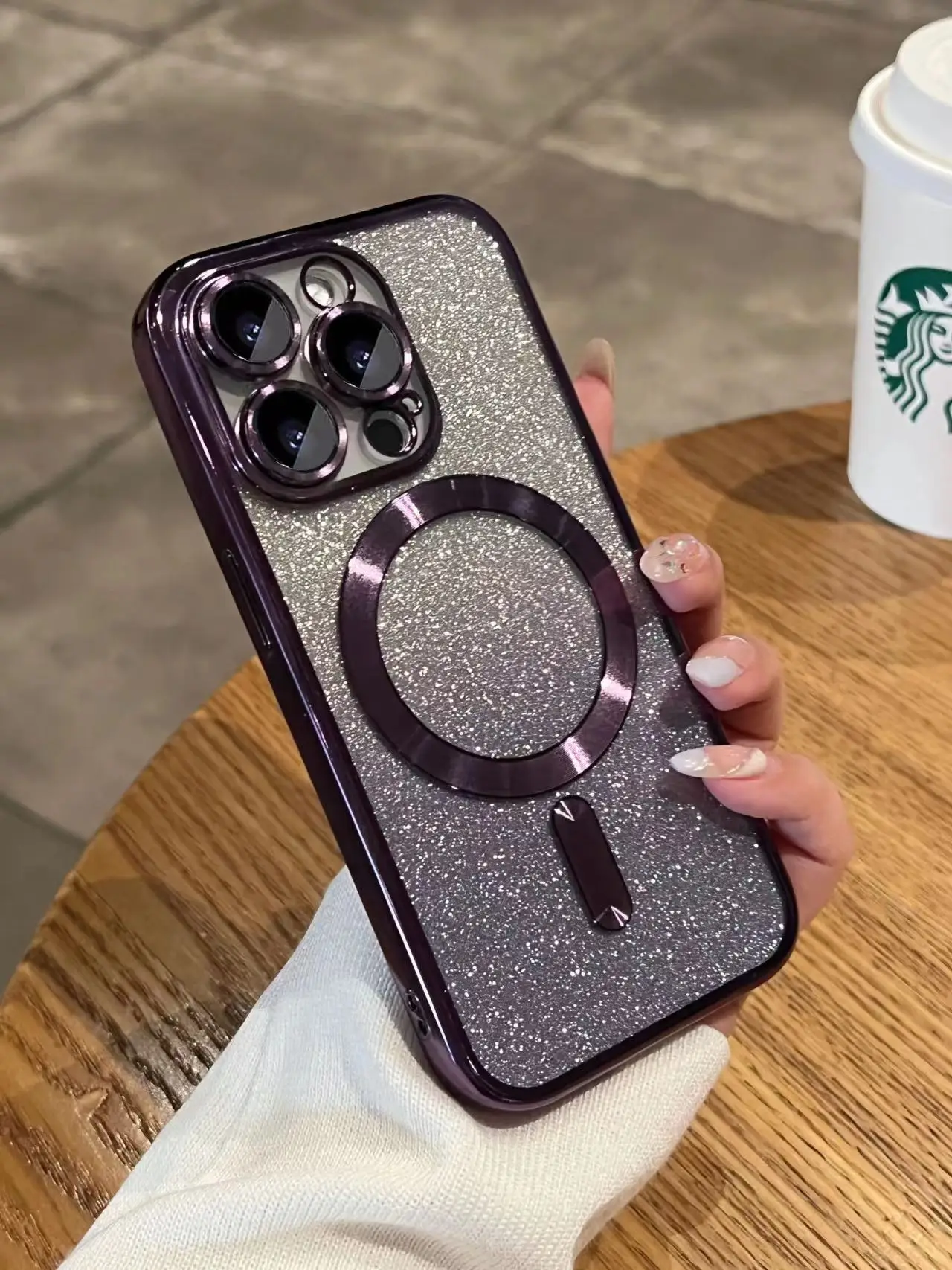 

Comes with Lens Film Luxury Electroplated Magnetic Suction Gradient Glitter Anti-fall Case Suitable for Iphone 14 13 12 11Promax