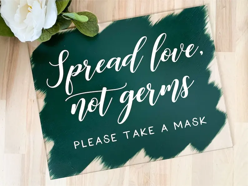 

Наклейка акриловая с надписью «Love Not Germs»