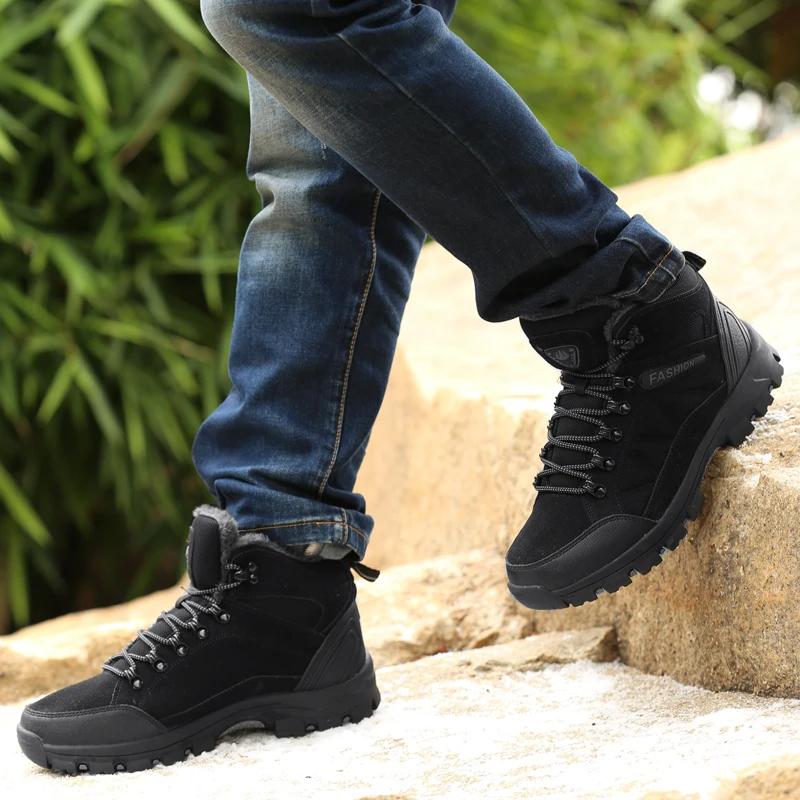 Men Hiking Boots Outdoor Trekking Field High Ankle Shoes Women Couples Mountain Shoes Climbing Sports Winter Shoes