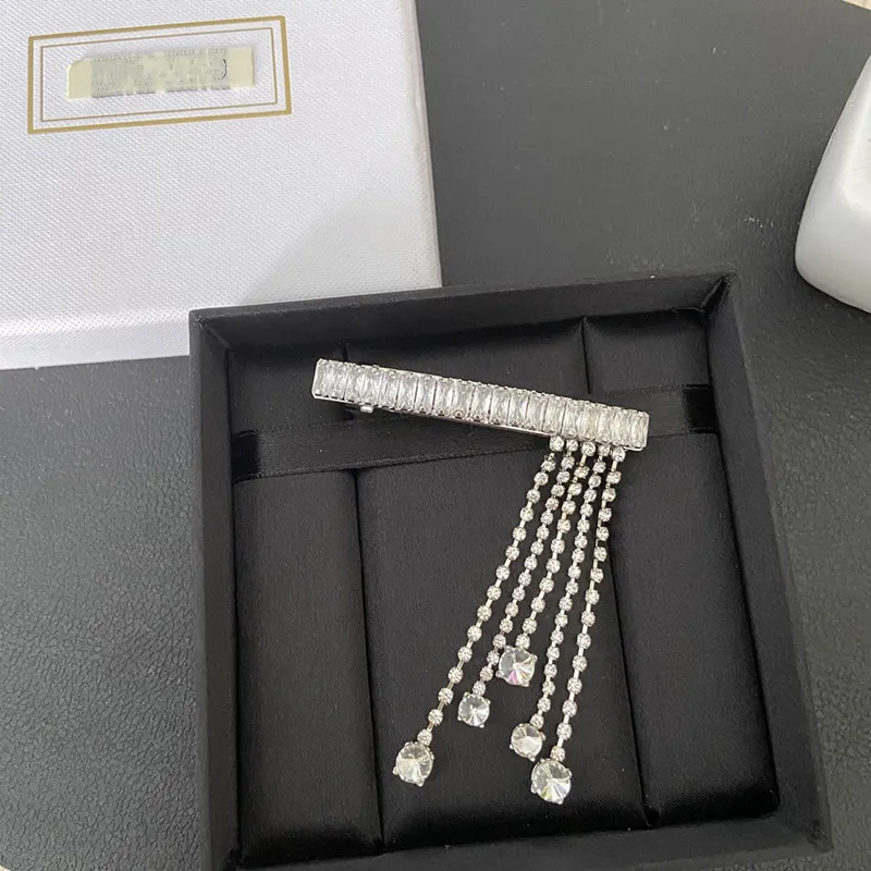 

Fashion personality unilateral tassel hairpin