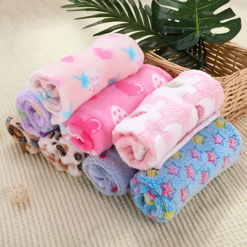 

2023NEW Blanket Bed Mascotas Cama Perros Cachorro Soft Cute Printing Pets Fleece Sleep Mat Pad for Dogs and Cats Lovely Cushion