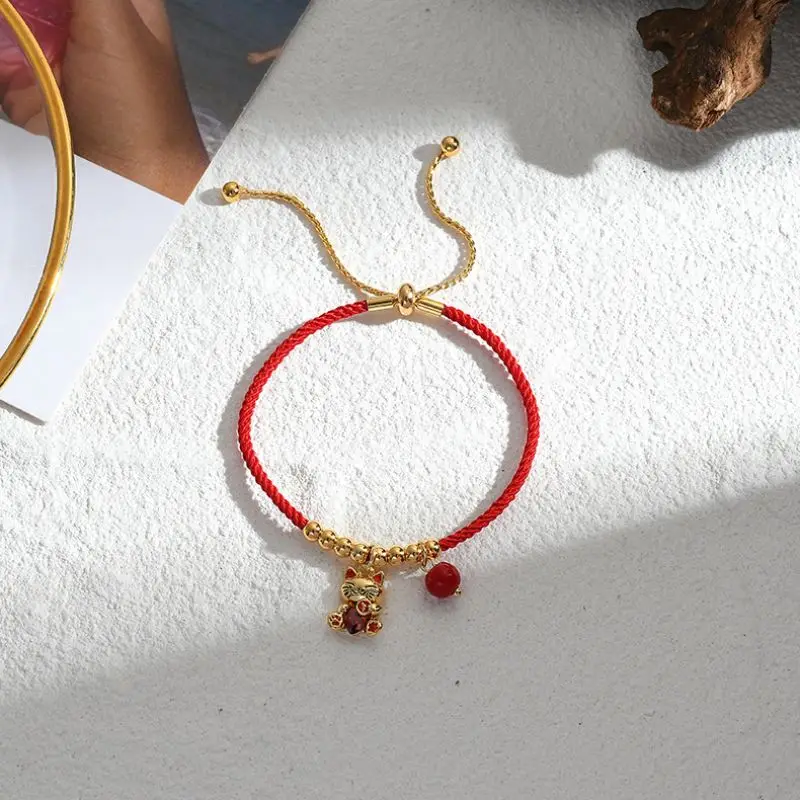 

Women Luxury Cat Bracelets Gold Color Cute Pendant Red Rope Wish Bracelets For New Year Gifts Jewelry Wholesale Charm Bracelet