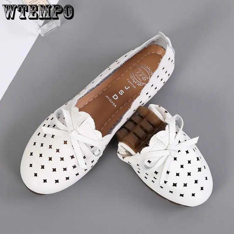 

White Soft Leather Boat Shoes Hollowe Bow Knot Women Simple Casual Work Shoes Korean Fashion Commuting Round Toe Shallow Slip On