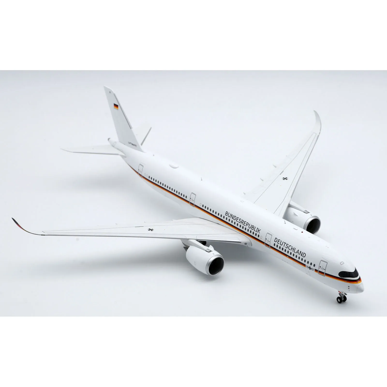 Коллекционная модель самолета из сплава XX20023 10 + 01 летательного аппарата немецкой