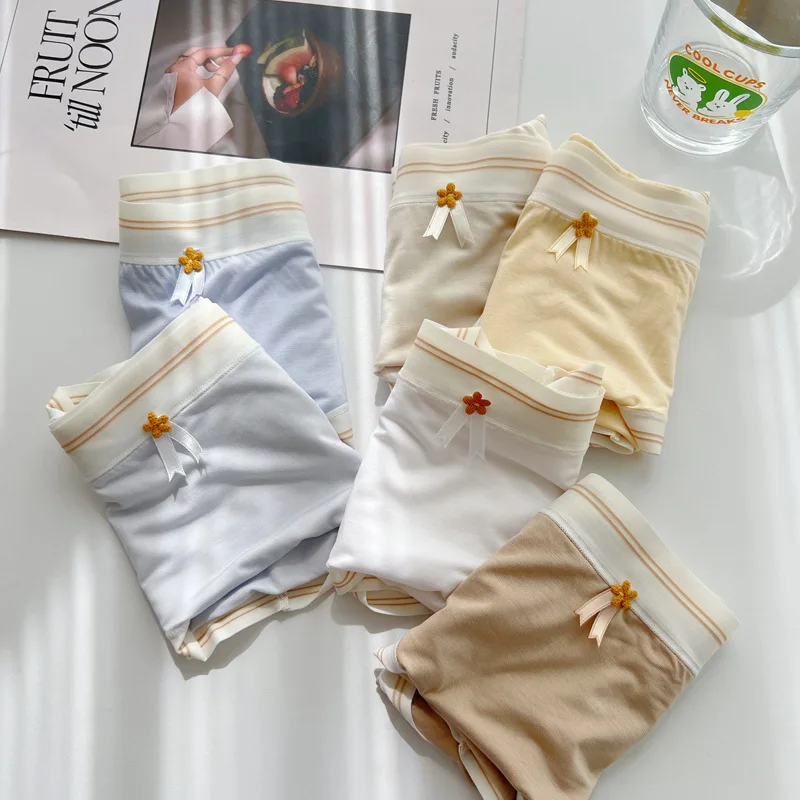 

New Summer Pure Cotton, Seamless Comfortable, Breathable Fashionable High Elastic Briefs Oversized Underwear WOMEN Panties