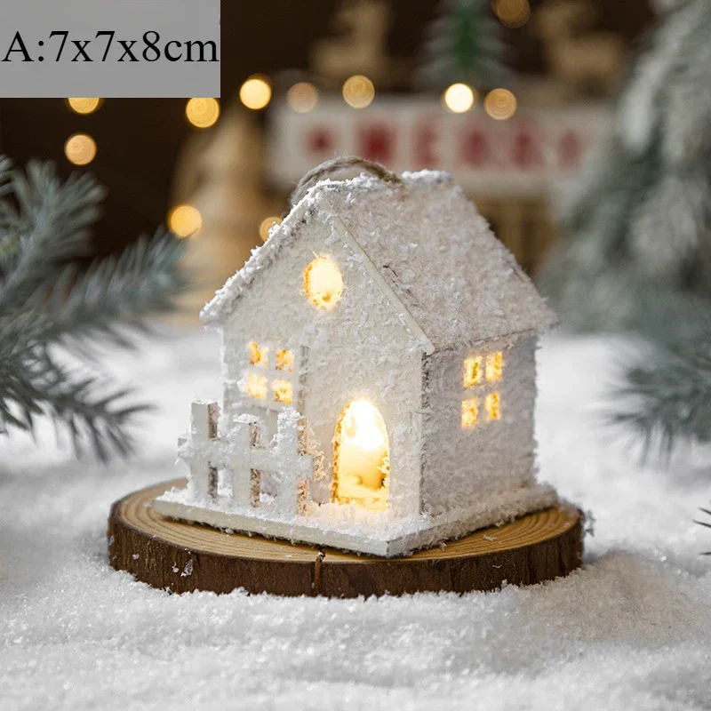 Деревянный новогодний светильник