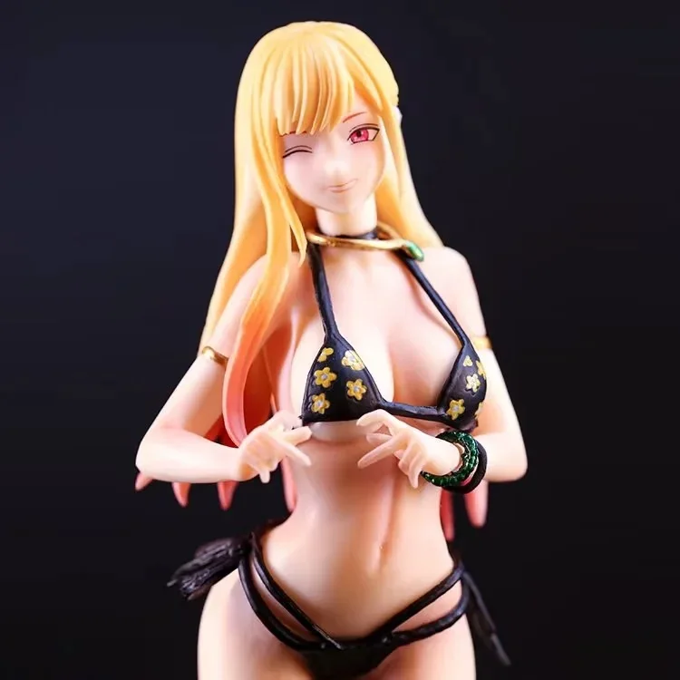 

My Dress Up Darling Kitagawa Marin a sexy and beautiful girl with anime stands in a box with a height of about 21cm