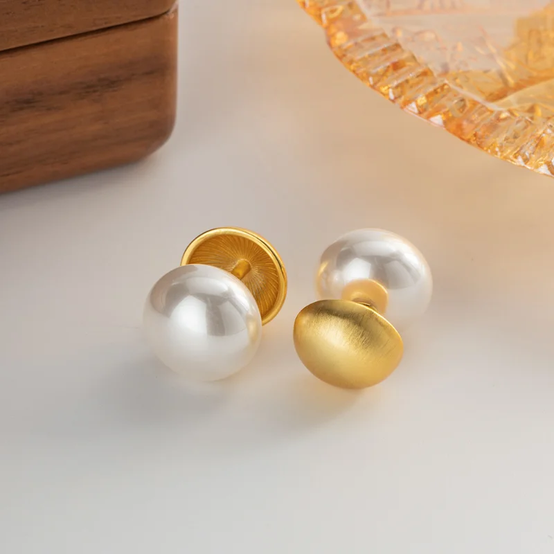 

Minar Textured Imitation Pearl Round Semicircle Stud Earrings for Women 18K Real Gold Plating Brass Metallic Pendant Earring