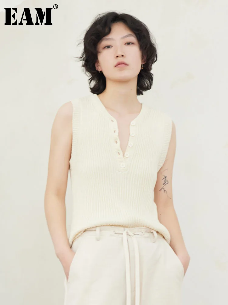 

[EAM] Women Beige Knitting Striped Button Slim Vest New V-collar Sleeveless Loose Fit Fashion Tide Spring Summer 2023 1DF9083