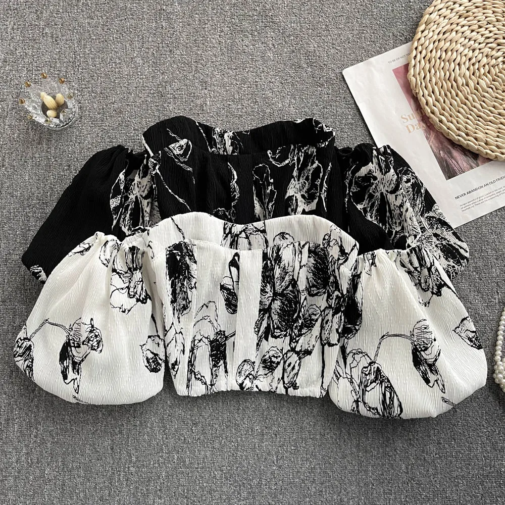 

Женская летняя облегающая блузка с коротким рукавом и вырезом лодочкой