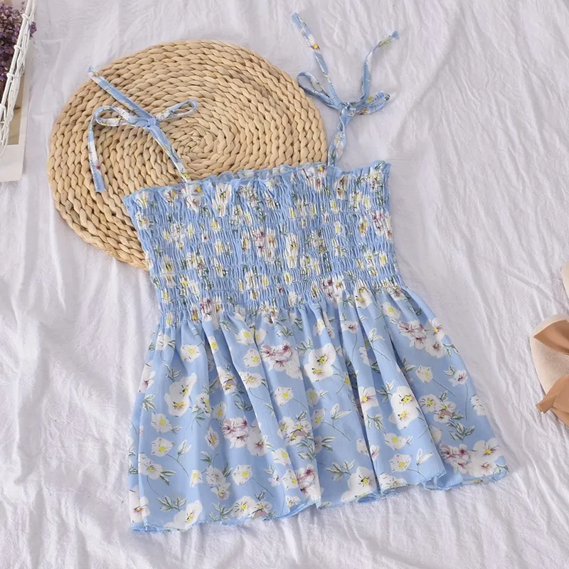 Топ женский летний без бретелек с оборками эластичным краем |