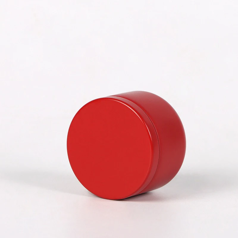 

Круглая жестяная банка для чая