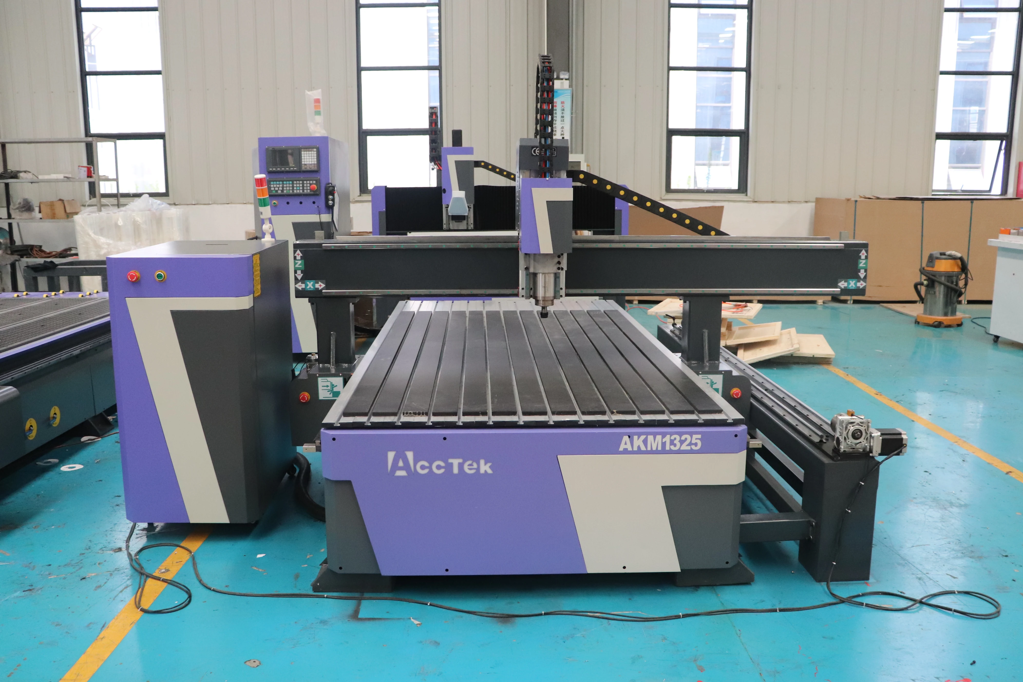 

Фрезерный станок с ЧПУ, 1325 кВт, 4 х8 футов