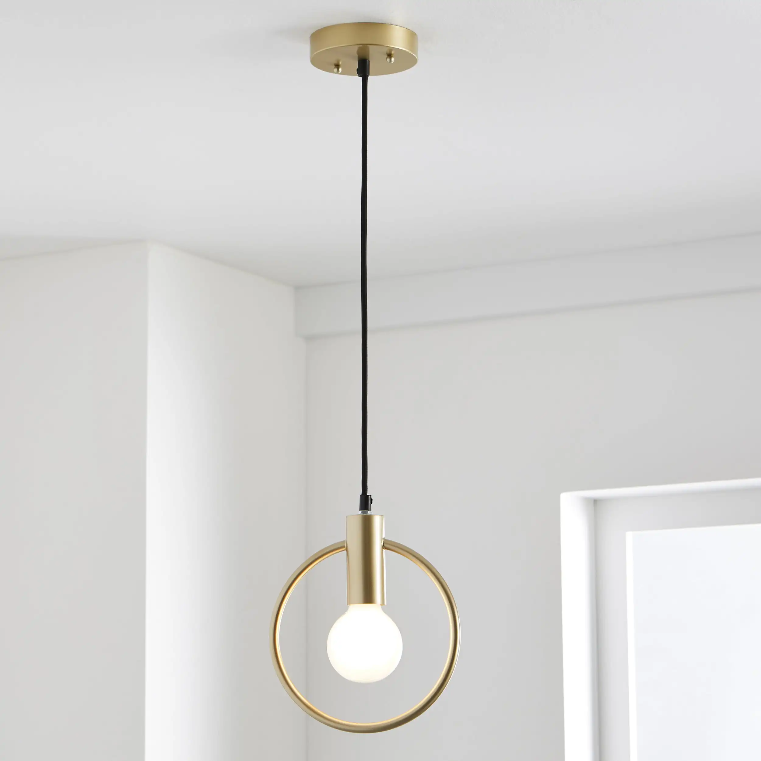 

1 Light Pendant Light Brass 1 G25 Light Bulb Included