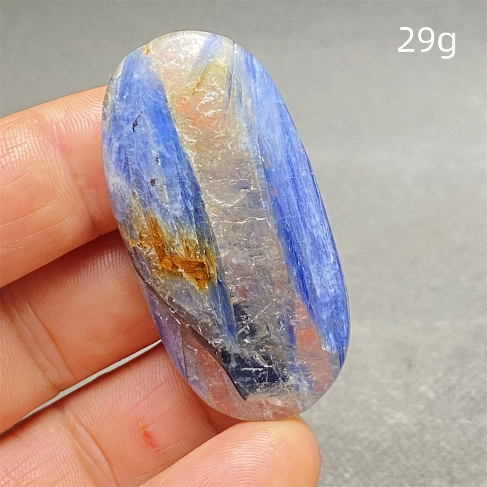 

Кристалл кианита для дома